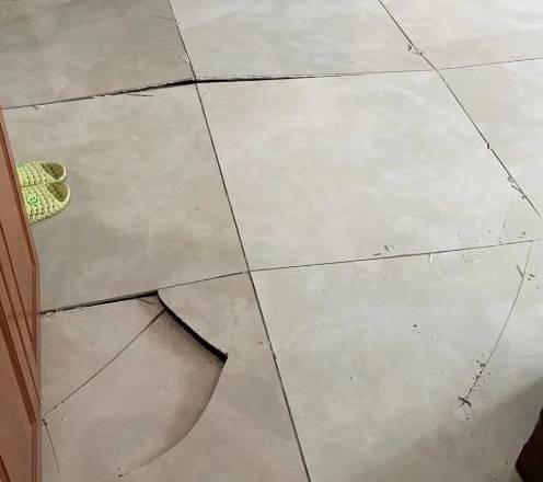 瓷砖空鼓解决办法有哪些(瓷砖空鼓解决办法有哪些图片) 瓷砖空鼓解决办法有哪些(瓷砖空鼓解决办法有哪些图片)